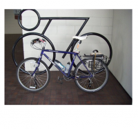 велопарковка декоративная велосипедист