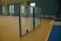 щит баскетбольный atlet игровой 180х105 см оргстекло 10 мм на металлической раме imp-a01